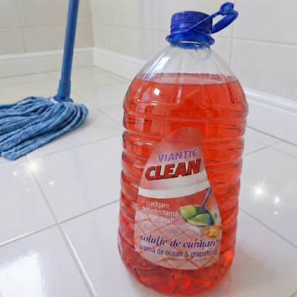 Soluție pentru curățarea pardoselilor universale 5 L – Ocean & Grapefruit